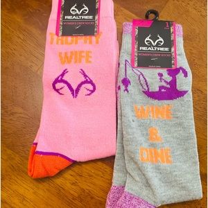 (2) prs Realtree Ladies Socks